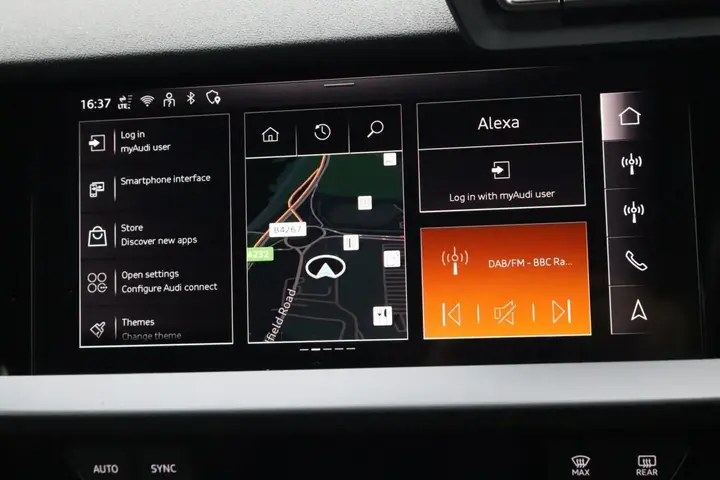 Audi A3 2025 photo 3