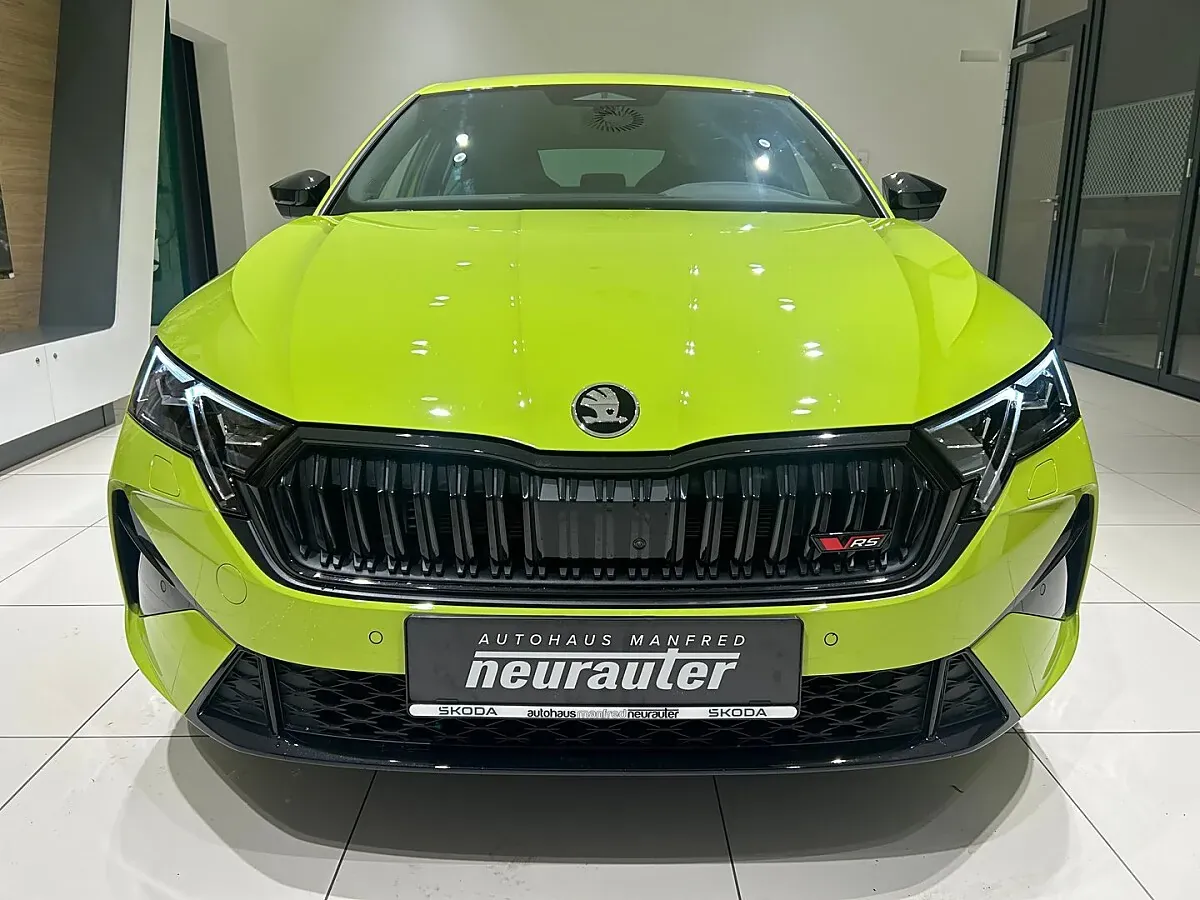 Skoda Octavia Rs 2026 photo 2