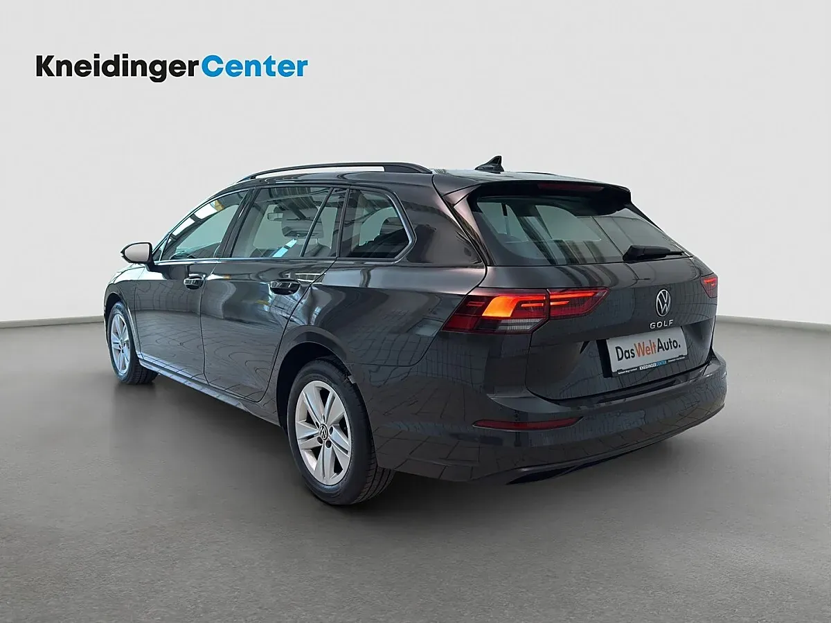 Volkswagen Golf 2023 photo 3