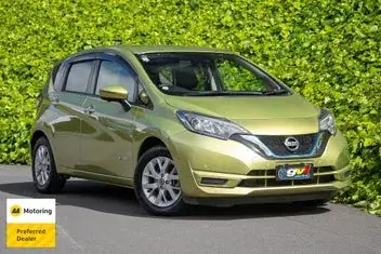 Nissan Note 2018 photo 2