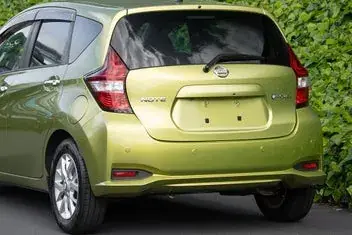 Nissan Note 2018 photo 4