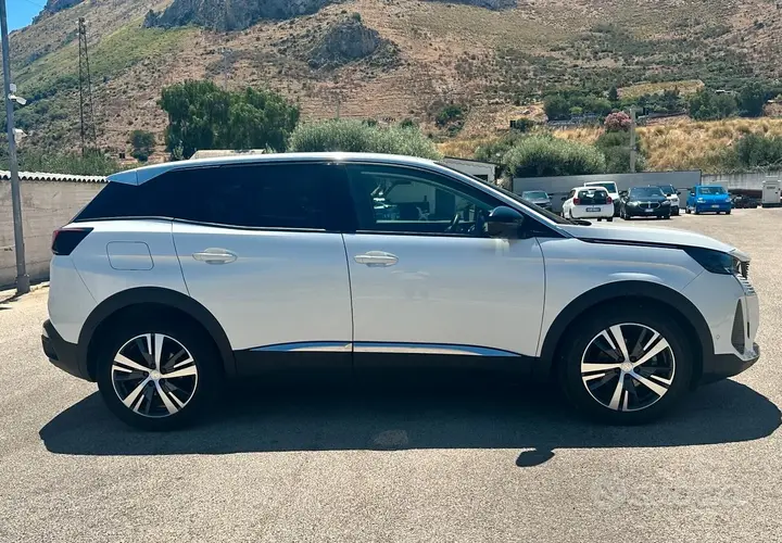 Peugeot 3008 2023 photo 3