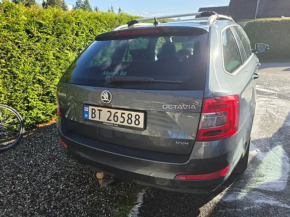 Skoda Octavia 2016 photo 5