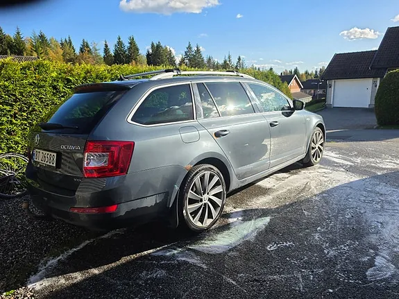 Skoda Octavia 2016 photo 3