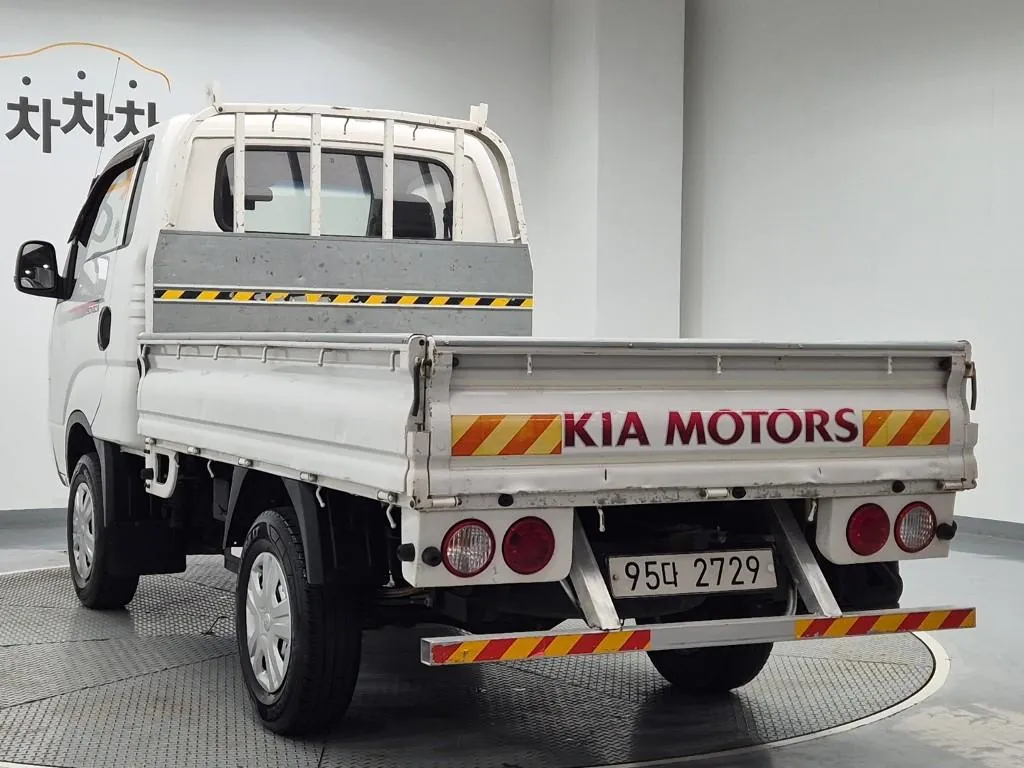 Kia Bongo 2020 photo 2