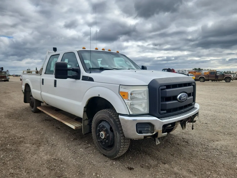 Ford F350 2012 photo 2