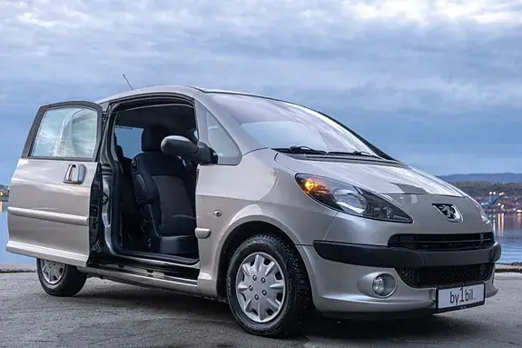 Peugeot 1007 2005 photo 5