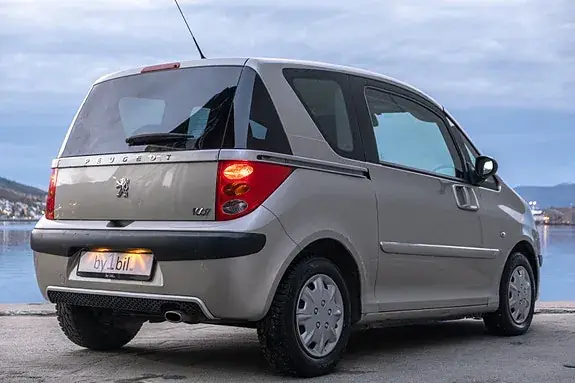 Peugeot 1007 2005 photo 4