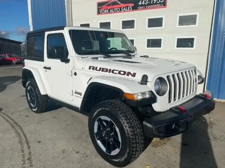 Jeep Wrangler 2021 photo 2
