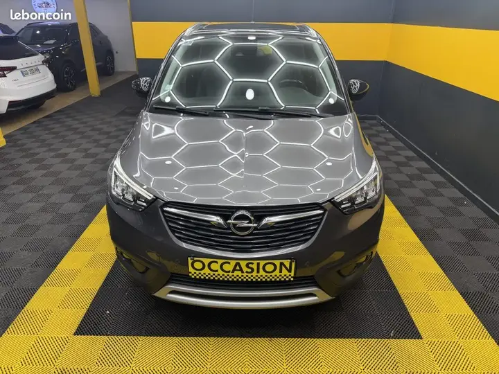 Opel Crossland X 2019 photo 3
