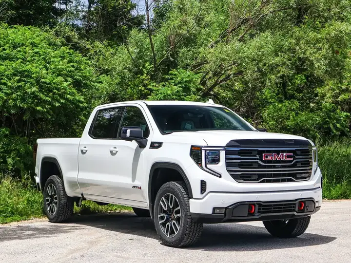 GMC Sierra 1500 2026 photo 3