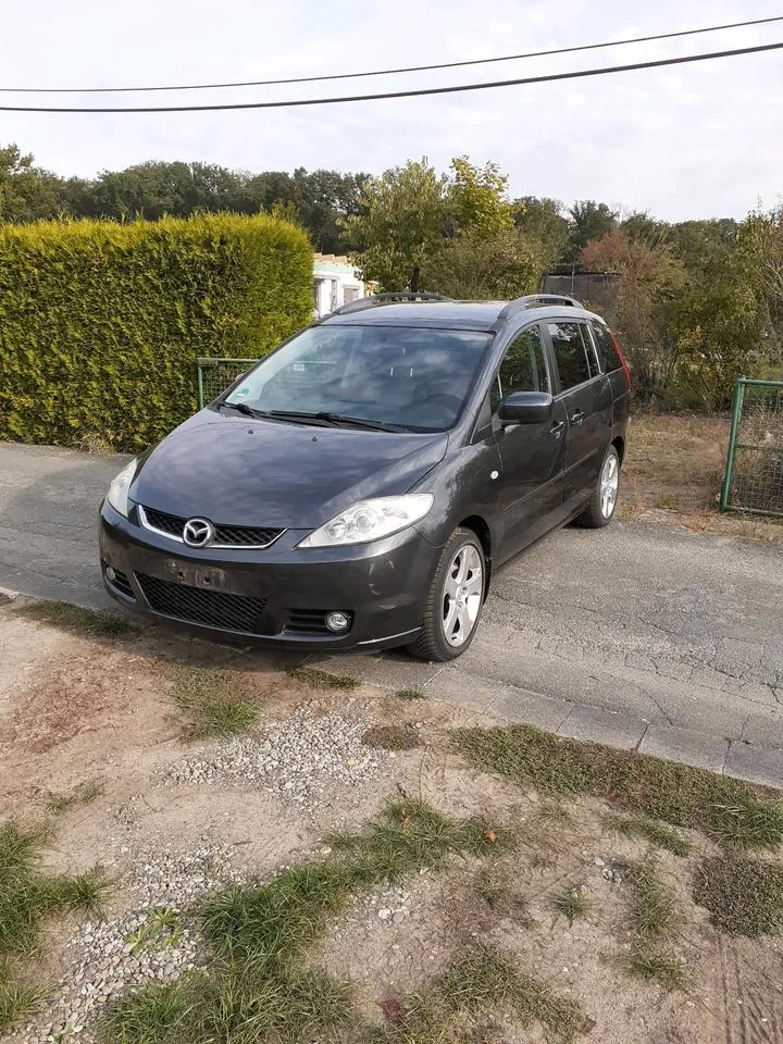 Mazda 5