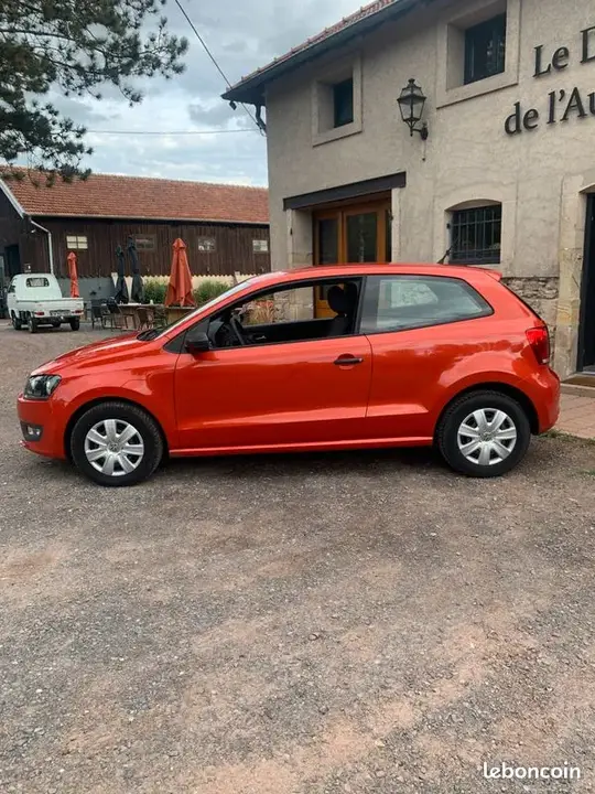 Volkswagen Polo 2010 photo 5