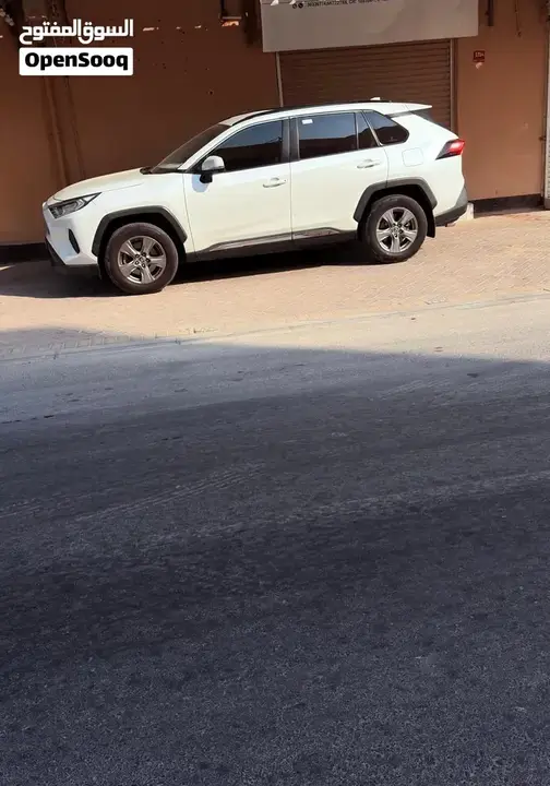 Toyota Rav4 2023 photo 4