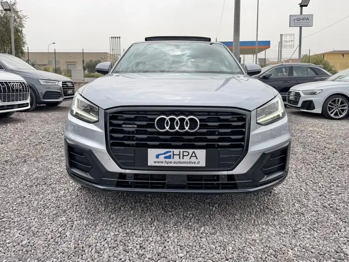 Audi Q2 2016 photo 2