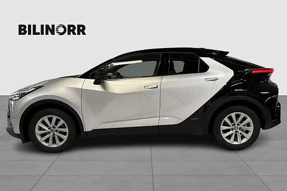 Toyota C-Hr 2024 photo 4
