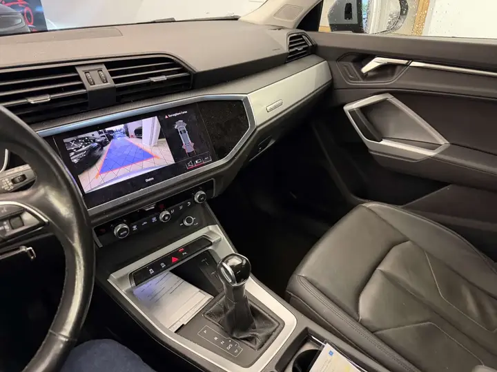Audi Q3 2021 photo 5