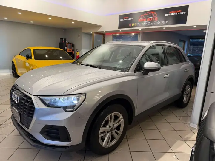 Audi Q3 2021 photo 4