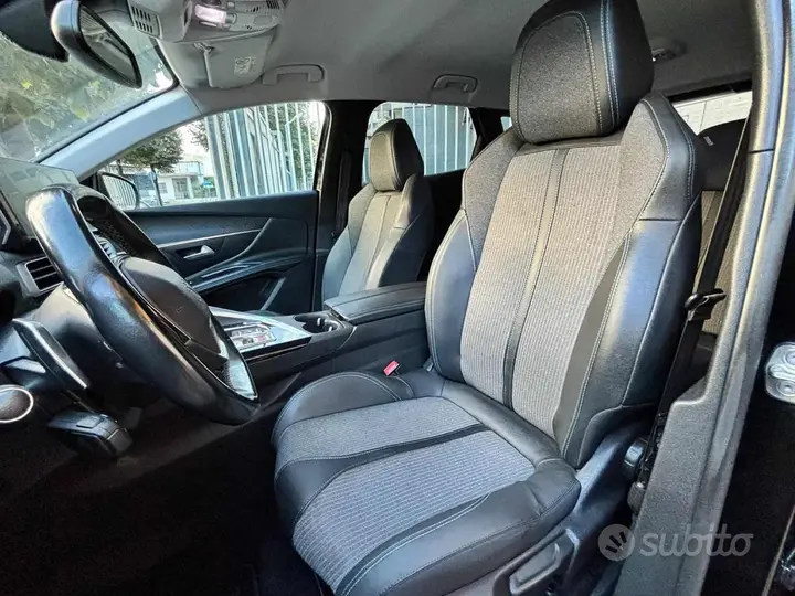 Peugeot 3008 2022 photo 5
