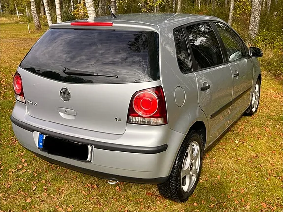 Volkswagen Polo 2006 photo 3