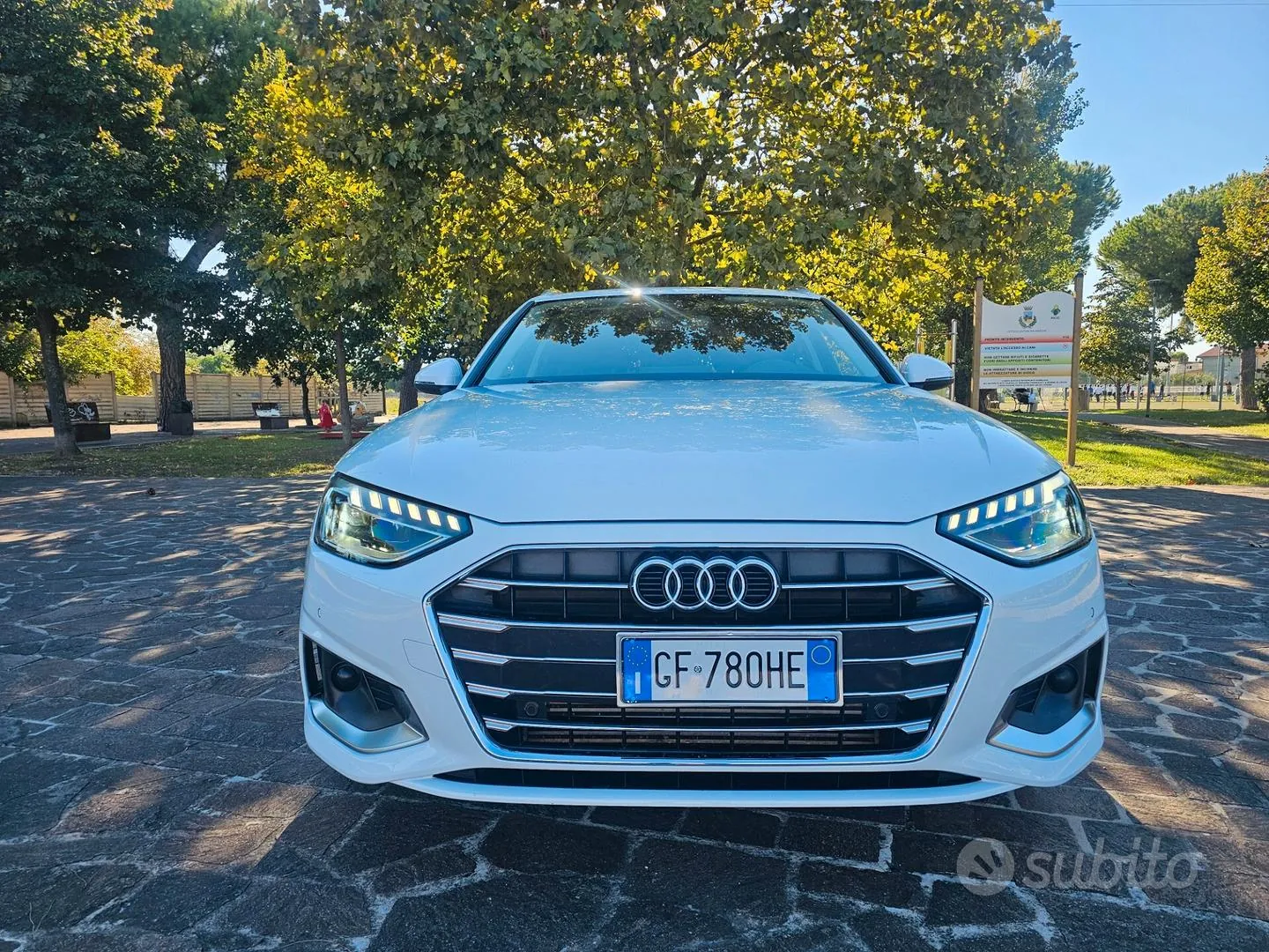 Audi A4 Avant 2021 photo 2