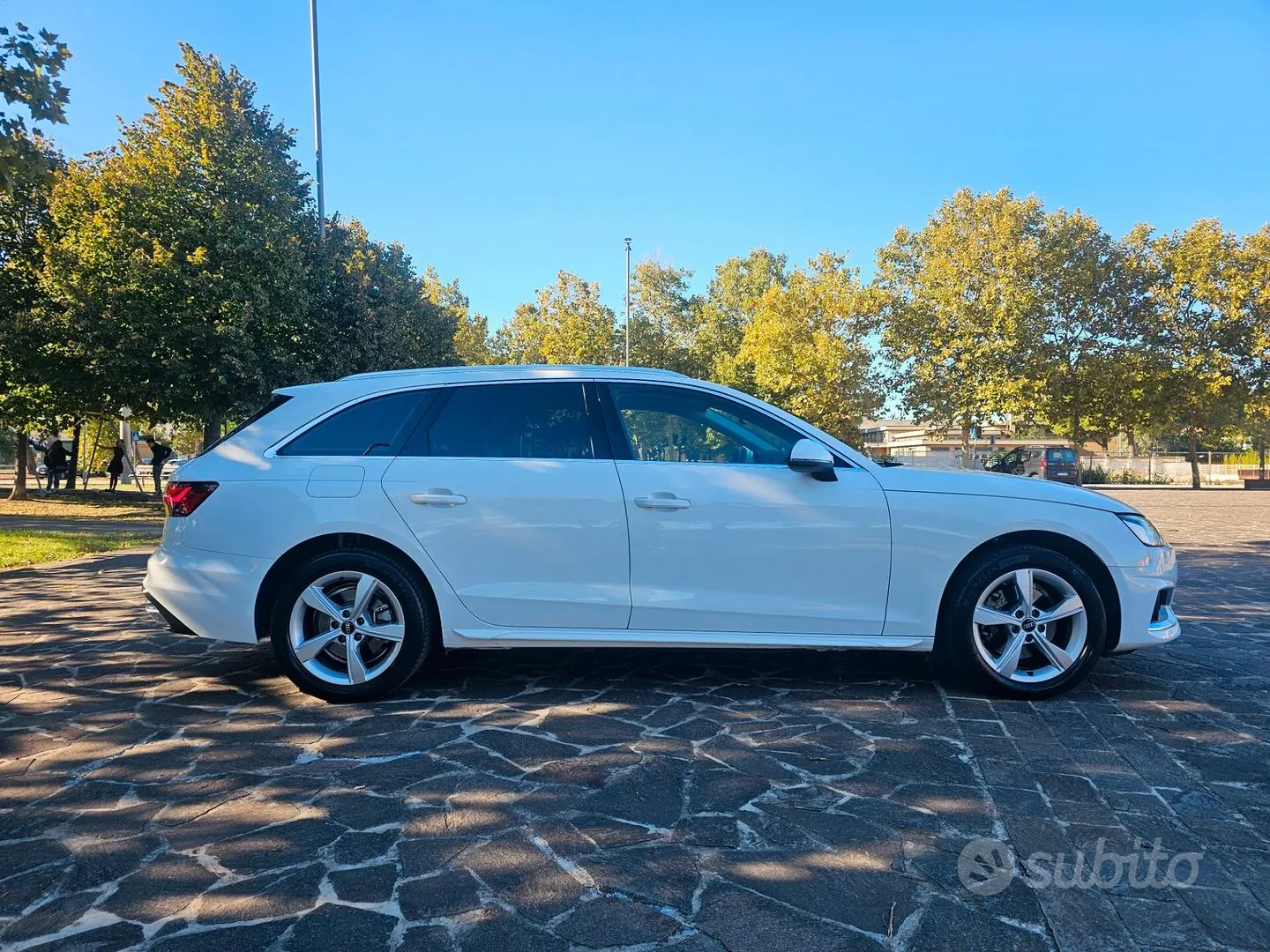 Audi A4 Avant 2021 photo 5