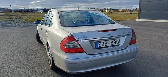Mercedes-Benz E200 2007 photo 2