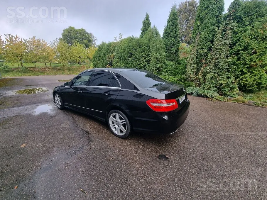 Mercedes-Benz E350 2009 photo 3