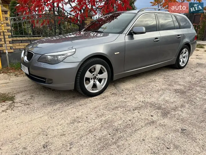 BMW 5 Series 2008 photo 4
