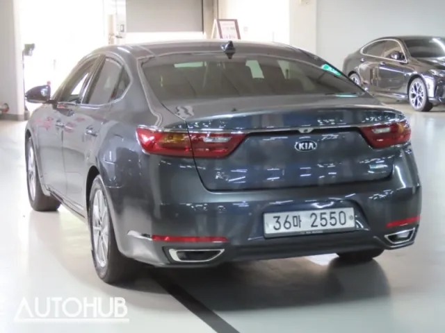 Kia K7 2017 photo 4