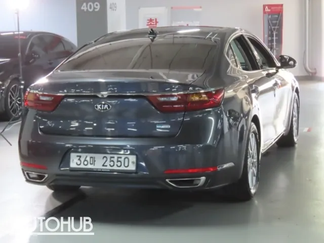 Kia K7 2017 photo 3