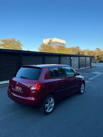 Skoda Fabia 2008 photo 5