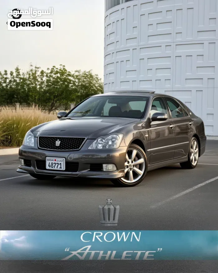 Toyota Crown 2006 photo 2