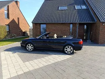 Audi 80