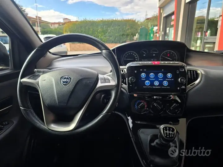 Lancia Ypsilon 2021 photo 5