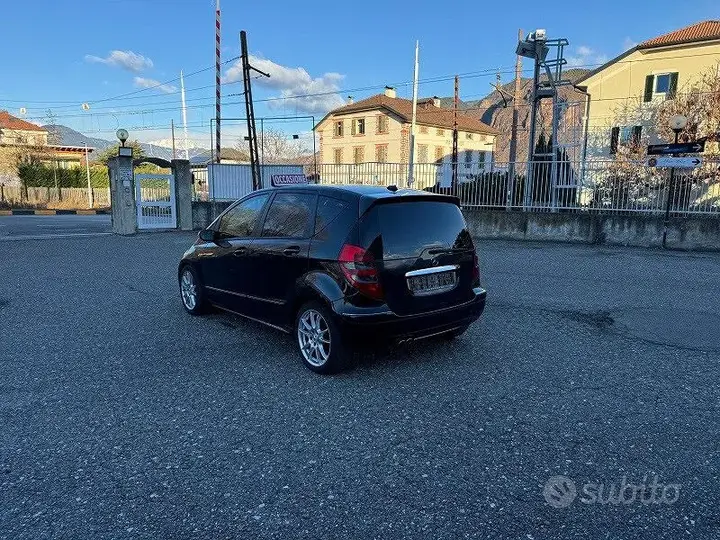 Mercedes-Benz A200 2006 photo 4