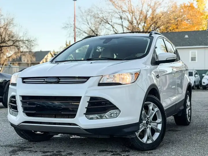 Ford Escape 2013 photo 4