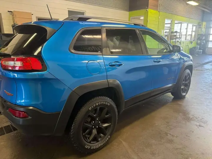 Jeep Cherokee 2018 photo 4