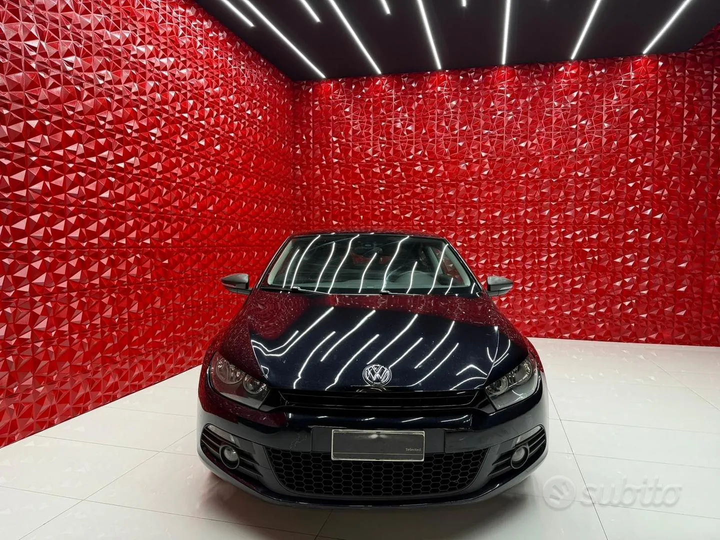 Volkswagen Scirocco 2010 photo 2