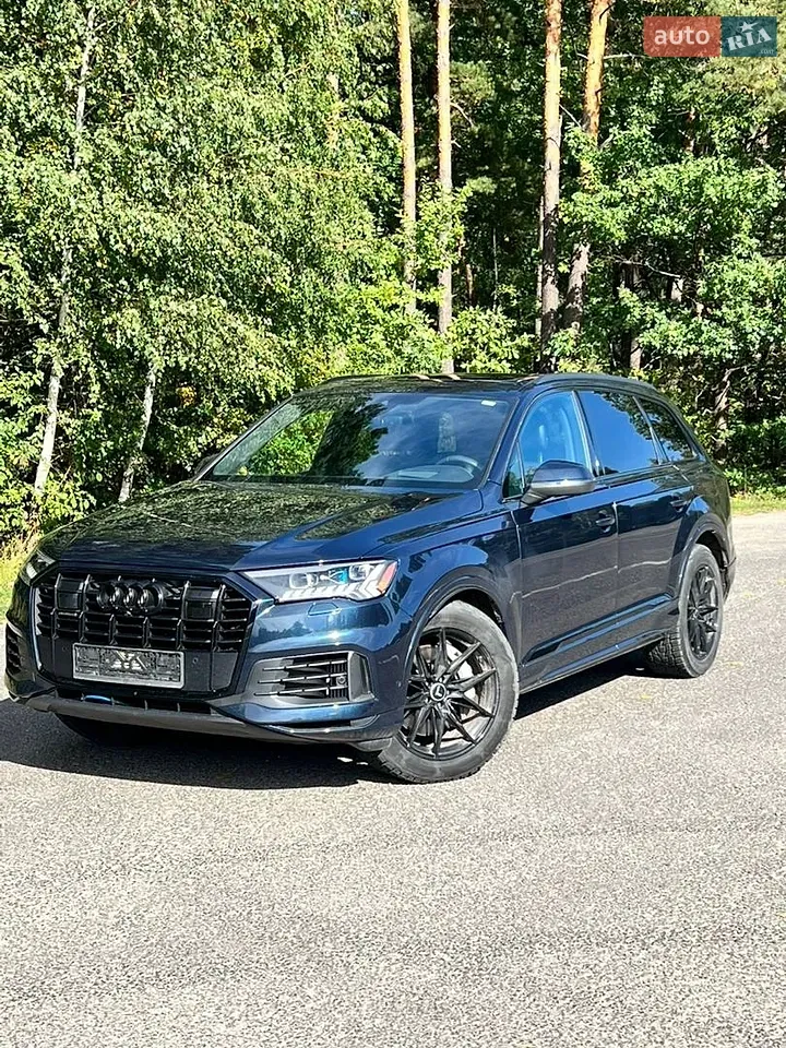 Audi Q7 2023 photo 2