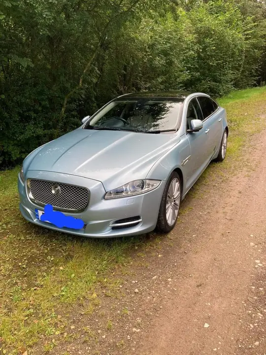 Jaguar Xj 2011 photo 3