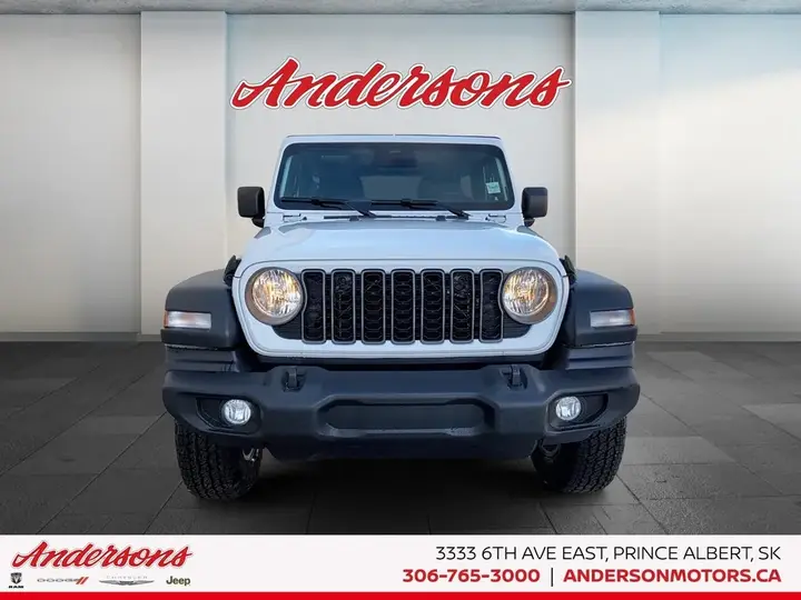 Jeep Wrangler 2026 photo 2