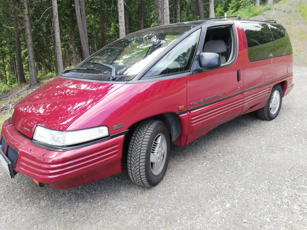 Pontiac Trans Sport