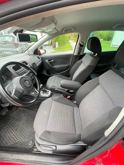 Volkswagen Polo 2010 photo 3