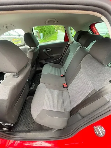 Volkswagen Polo 2010 photo 5