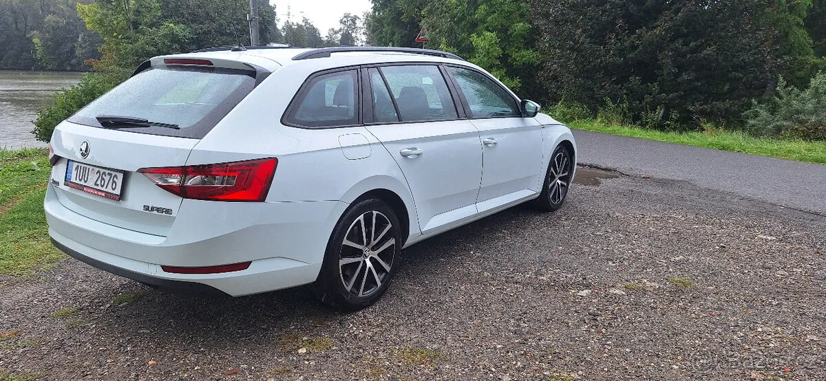 Skoda Superb 2017 photo 3