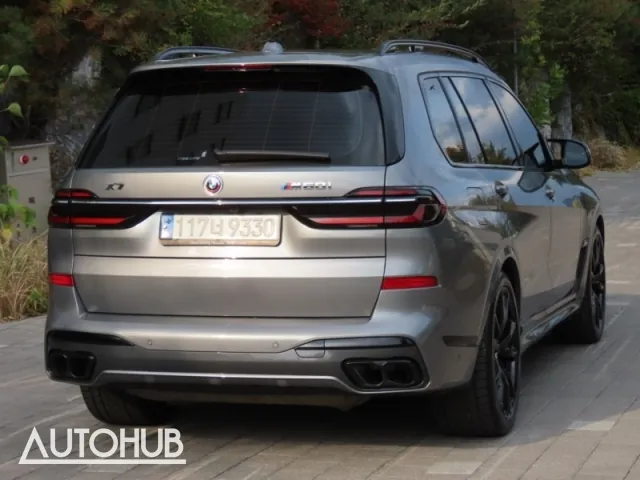 BMW X7 2023 photo 3