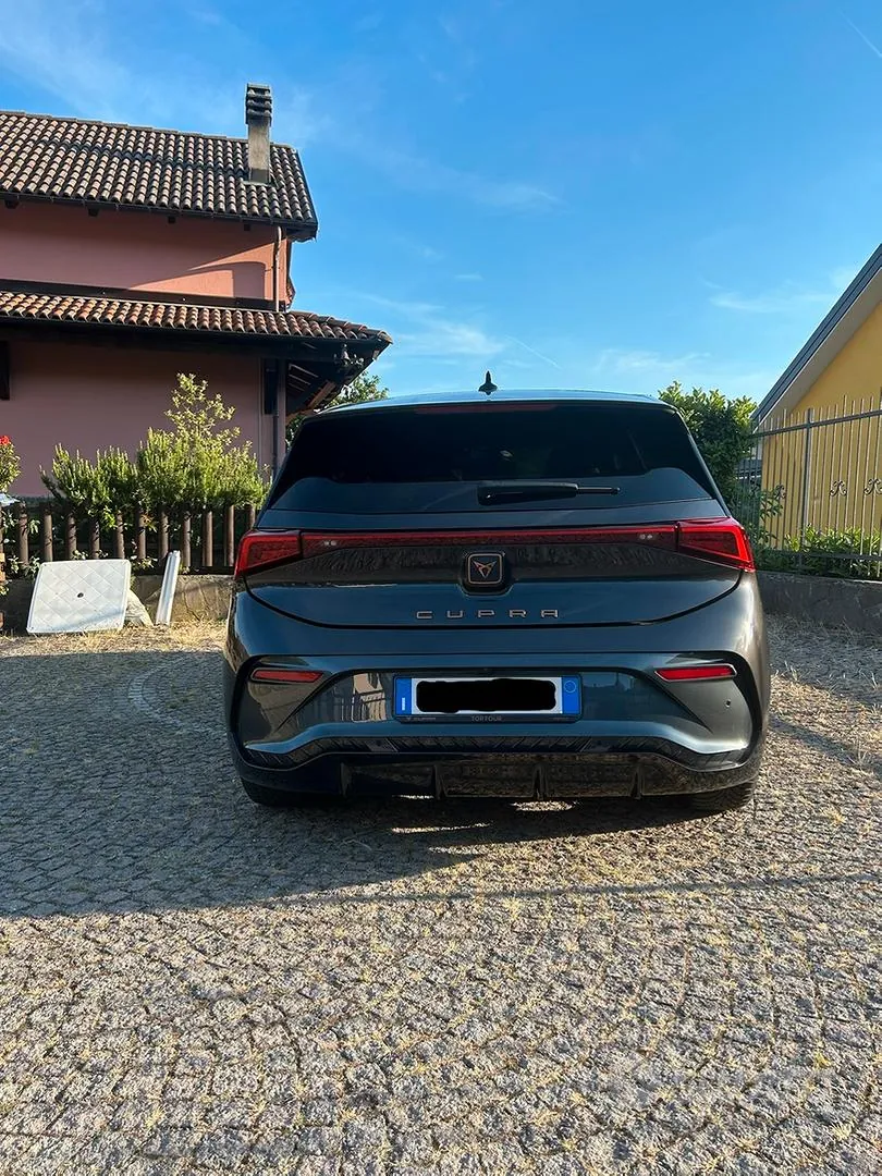 Cupra Born 2023 photo 3