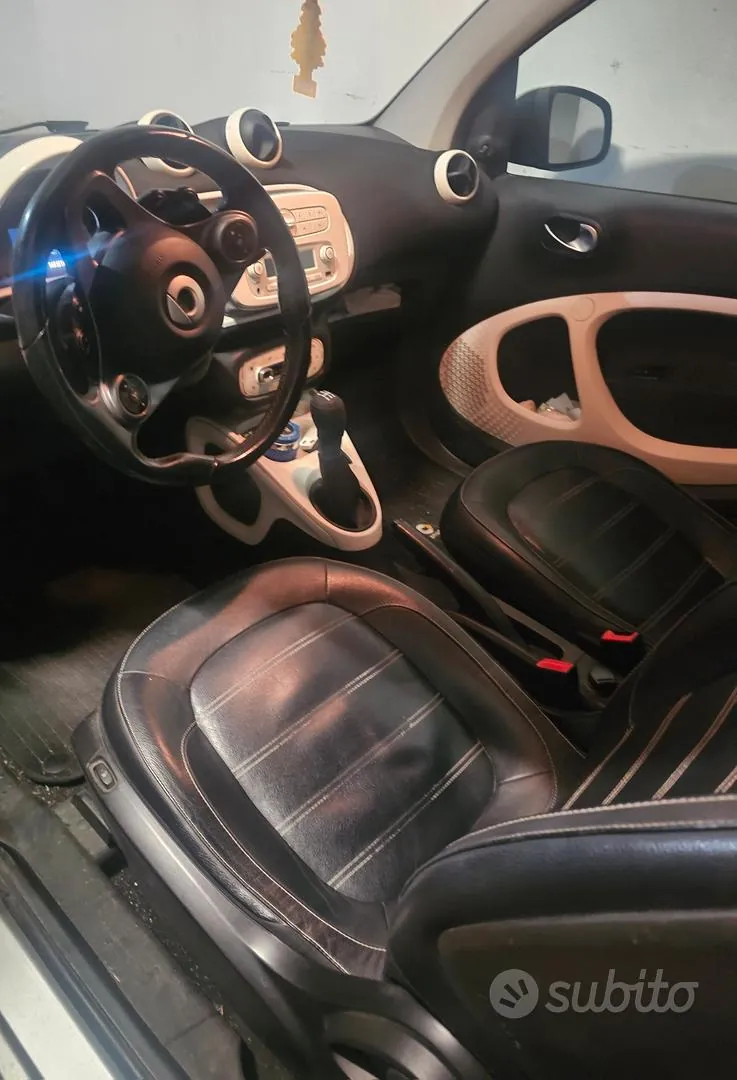 Smart Fortwo 2015 photo 2