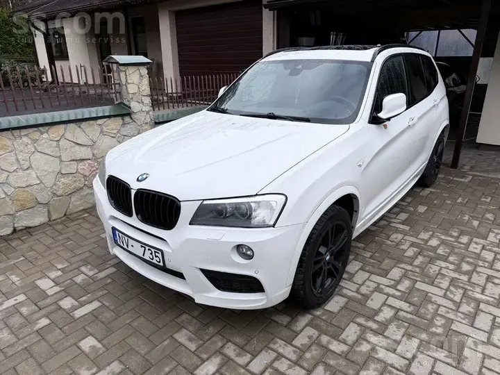 BMW X3 2013 photo 2